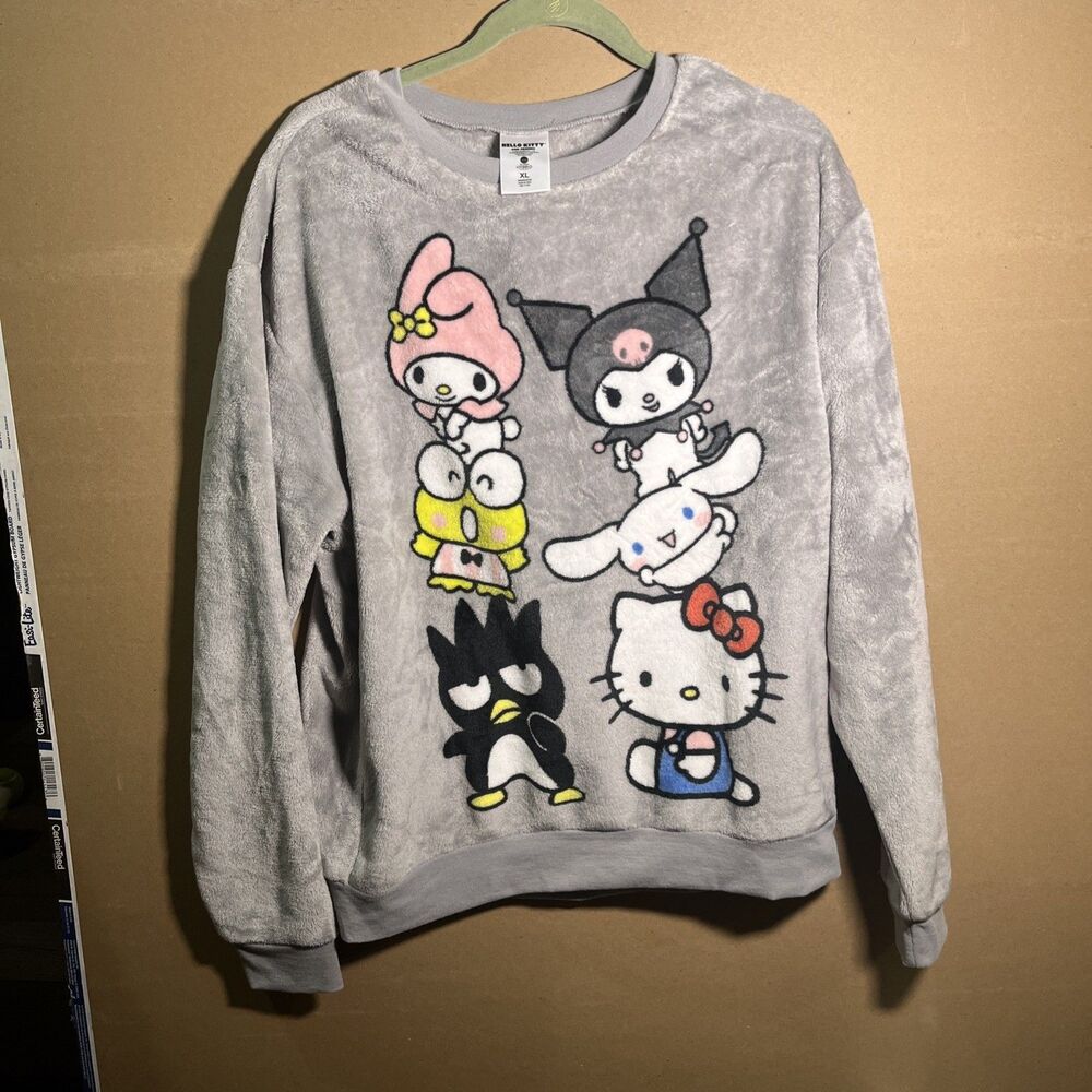 hello kitty and friends sweatshirt Size Xlg (47)
